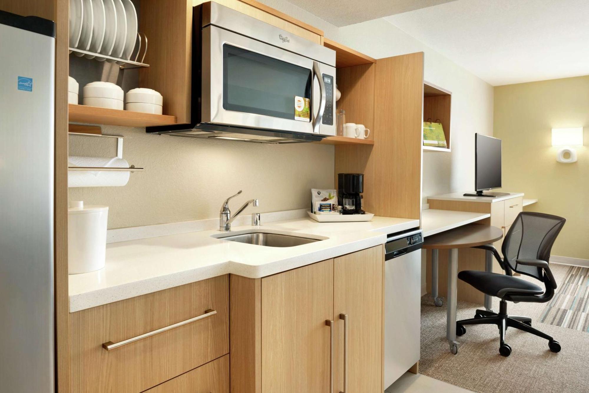 Home2 Suites By Hilton Milwaukee Brookfield Waukesha Exterior foto